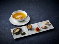 【Online reservation only on weekdays】 Zhu-Que lunch course with complimentary cold-brew jasmine tea