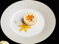 【12/24限定】クリスマスコンサート 4品コースディナー ソフトドリンク付き