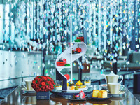 [Limited to December 20th-25th] Conrad Osaka x Nicolai Bergmann Flowers & Design "Blooms & Bites" Christmas Strawberry Afternoon Tea