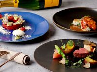 【12/22,23 限定XmasDinner】キャビア・メインはオマール海老や国産牛フィレ肉とフォアグラ＆トリュフのロッシー二などの高級食材を使用！全4品世界3大珍味コース！