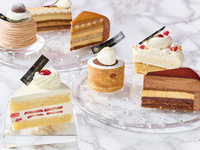 【平日11～15時限定】カフェドリンクフリーフロー(3時間)付ケーキセット&ミニアイス