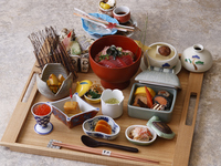 [Online Price (Lunch)] Kaiseki Plate with sweets buffet  7,000 yen