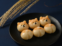 秋田犬お月見だんご