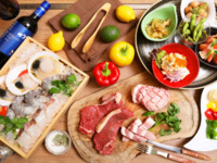 【平日おすすめ】鉄板グリルコース【入館料・飲み放題込　2名様以上】