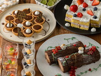 【クリスマス期間限定メインディッシュ付ランチブッフェ】12/20・12/21　11：00入店可　赤白ワイン付+ブッフェ+選べるメイン+時間無制限