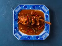 Fried fresh fish with sweet vinegar sauce Large (Serves 5-6 persons) 8,500 JPY ～