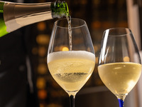 Christmas Pairing Course — Available Dec 20–25