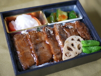 とちぎ和牛炙り焼弁当 2,380円