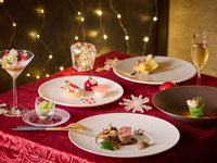 チャペルコンサート付き【2026XmasDinner】ロゼスパークリングワインで乾杯！オマール海老の前菜やキャビア・フォアグラなど世界三大珍味と共に！メインには松阪牛を堪能~シェフからの贈り物~　12月24日~25日