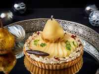 ［ TAKE OUT ］ Christmas Cake ---タルト ル レクチェ---　