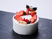 Sweet Strawberry Wreath