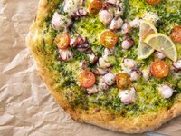 ジェノベーゼピザ