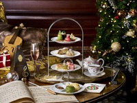 Signature Afternoon Tea “Christmas Symphony”