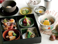 【平日限定ランチ　呉竹】松花堂弁当＋旬のデザート＋コーヒー付☕
