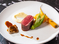 Oyster course (Main: Bouillabaisse & Specially Selected Beef)