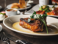 [LUNCH] USDA PRIME 28-day aged T-bone steak course ◇ 8 dishes in total including 3 appetizers and seasonal soup