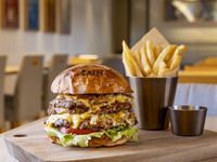 【SAUS】Anniversary Double Smash Cheeseburger