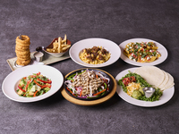 ¥3,000 Food Course Add ¥2,500 for All-You-Can-Drink(Includes Beer)