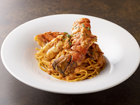 乾杯スパークリングワイン付 オマール海老のパスタ＆牛フィレ肉のローストなど全4品