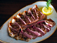 <For 2 or more people> T-bone steak course 18,500 yen per person