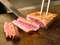 Web Discount [120-minute limit, Adult] All-you-can-eat beef steak dinner buffet + all-you-can-drink from 100 types of alcoholic beverages