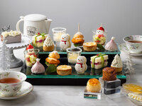 Christmas Afternoon Tea★Saturdays, Sundays, and Holidays (Reservations required at 3:00 PM)