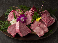 [A gem of a 45,000 yen course] A luxurious course that ends with a Chateaubriand bowl with sea urchin caviar, "Gifu Prefecture, Soga-san's Life Ichiban" (the only one in Tokyo), a double fillet cutlet sandwich, cold noodles with sea urchin caviar, and earth melon fruit punch.