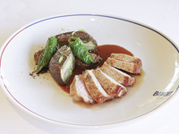 【ランチシェフお任せコース】前菜1品、メイン2品、デザート　全4品+1ドリンク付