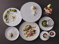 Christmas Special  Dinner Course【¥16,000 (excl. tax) 】