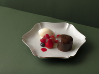 【[December1-] Dessert Set】 Fondant au Chocolate, Mixed Berry, Milk Gelato+ Coffee or Tea