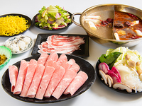 ☆<Mushroom Hot Pot T Course> Rare mushroom platter, hot pot set for one person (2 hours) [Lamb, Yamagata pork, hot pot, and dessert included]