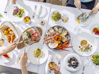 シャンパーニュ1種類　フリーフロー付き フェスティブ ウィークエンドブランチ