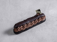 Coffee eclair