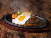 鉄板ハンバーグランチ