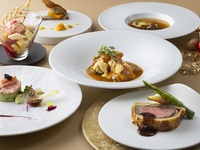 [☆Early Bird☆] Christmas Dinner Course "Delice" ★Includes a Glass of Champagne★