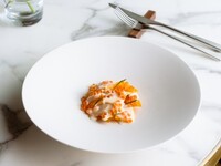 【1月1日から4日まで】ニューイヤーズ6品ランチコースシャンパン1杯付き