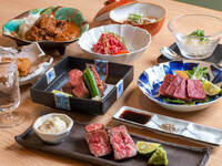 【燿月ーYOUZUKI➖】黒毛和牛と旬の海鮮が織りなす極上八品｜雲丹手巻き・藁焼き鰹・シャトーブリアン炭焼き