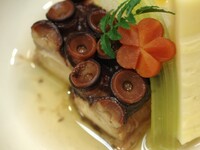 【人丸　ひとまる】蛸入り季節のお会席（お吸物入り）