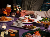 【早飲み一次会プラン】「ギャザリングB」 (6名様より) 料理4品＆フリーフロー【スパークリングワインボトル1本付き】