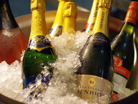 「ディナー伊勢海老Chefsコース」+FD2,5時間￥19,800