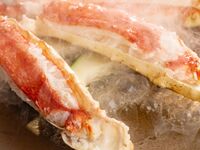 大タラバガニと和牛懐石（ヒレ60g）