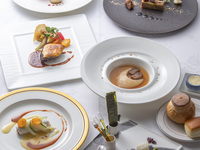 【ランチ】現代の名工 菅井敏彦×自家製オリジナルキャビアコース