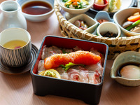 【ランチ】華かご“一本明太”鯛めし御膳