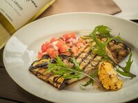 [Weekend and Holiday Lunch] Luxury Short Course with a Choice of Main Course