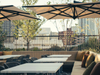 [仅限露台座位]