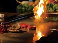 ステーキ＆シーフード ディナー〈県産黒毛和牛 ロース80g〉