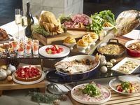 Christmas Dinner Buffet (Session 2: 7:00 PM–8:30 PM)