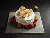 Christmas Strawberry 12cm