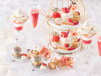【土日祝】〜Strawberry White Afternoon tea〜