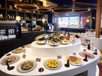 【土日祝】ミシガンクルーズ90分コース乗船券付き　ランチビュッフェ＜大人＞